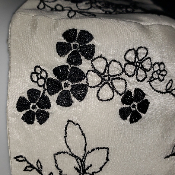 WHBM 100% silk dress - Picture 2 of 7